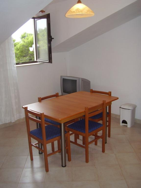 Apartments Ukic Tribalj 外观 照片